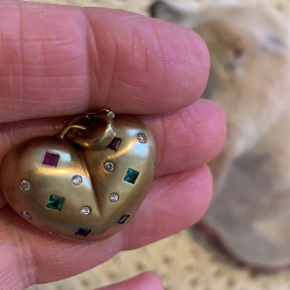 14 Kt Gold Enhancer with emerald- Rubies-And Sap - Picture 6 of 7